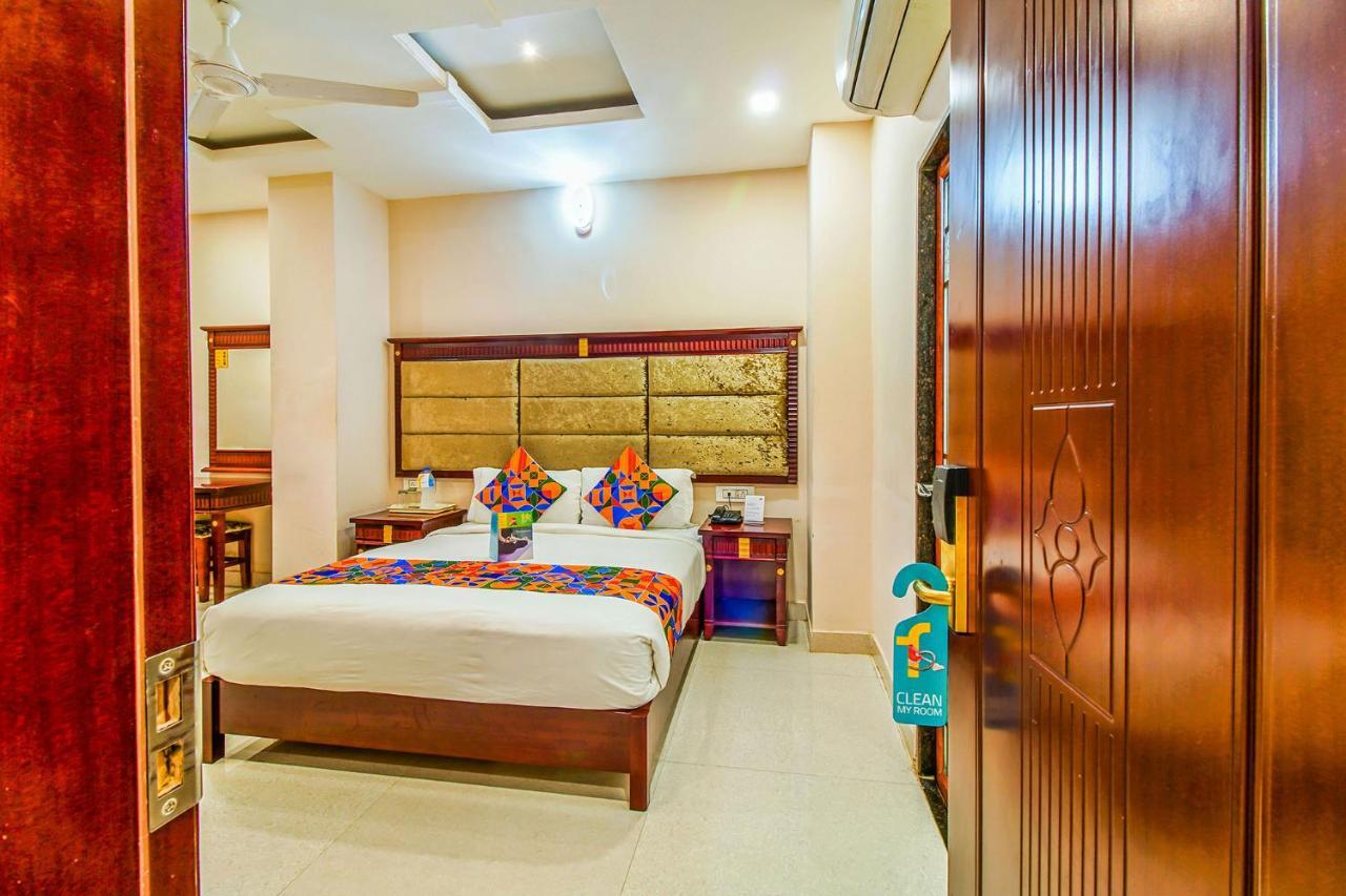 FabHotel Eleven Heights Bhopal Buitenkant foto