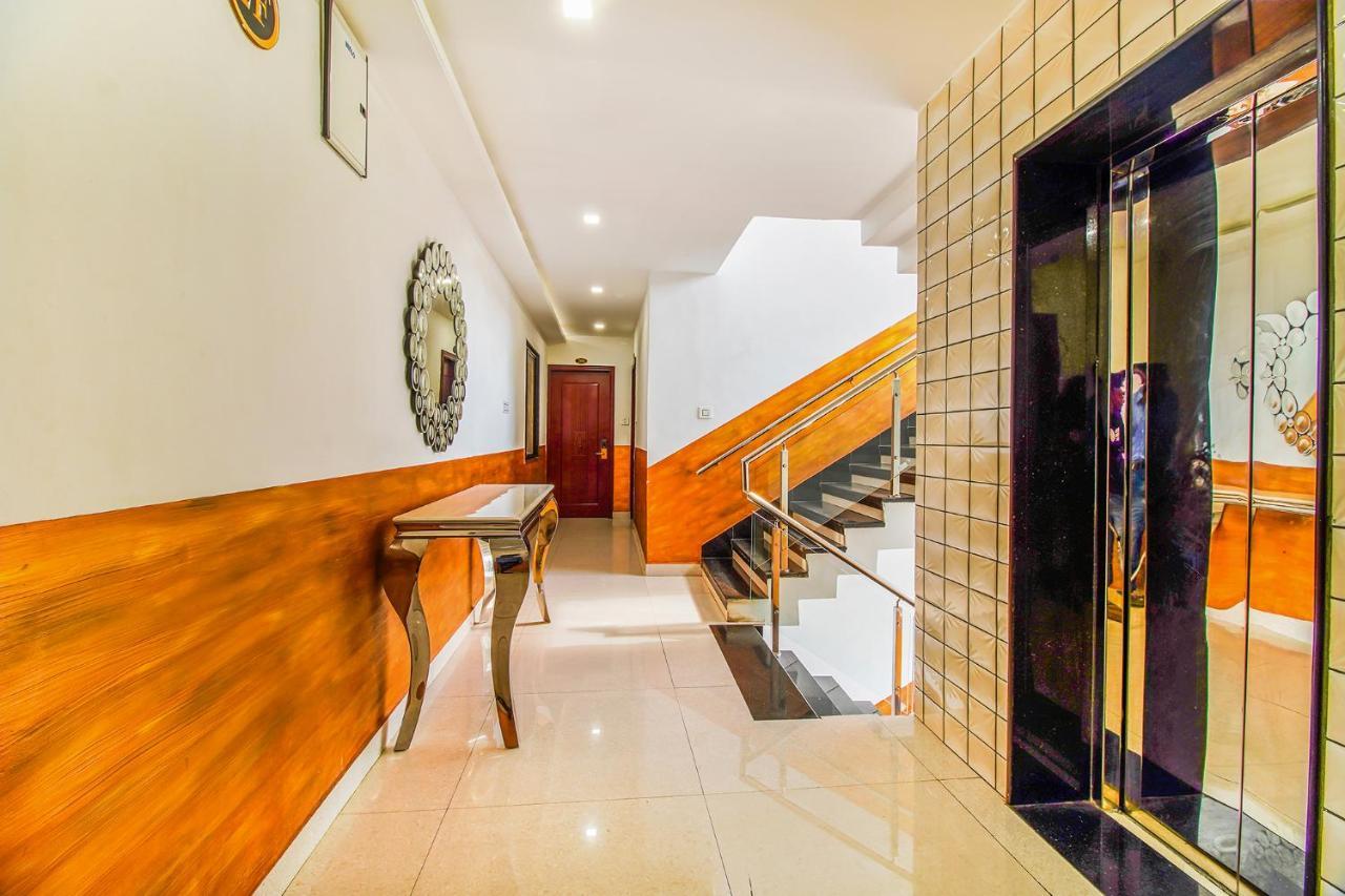 FabHotel Eleven Heights Bhopal Buitenkant foto