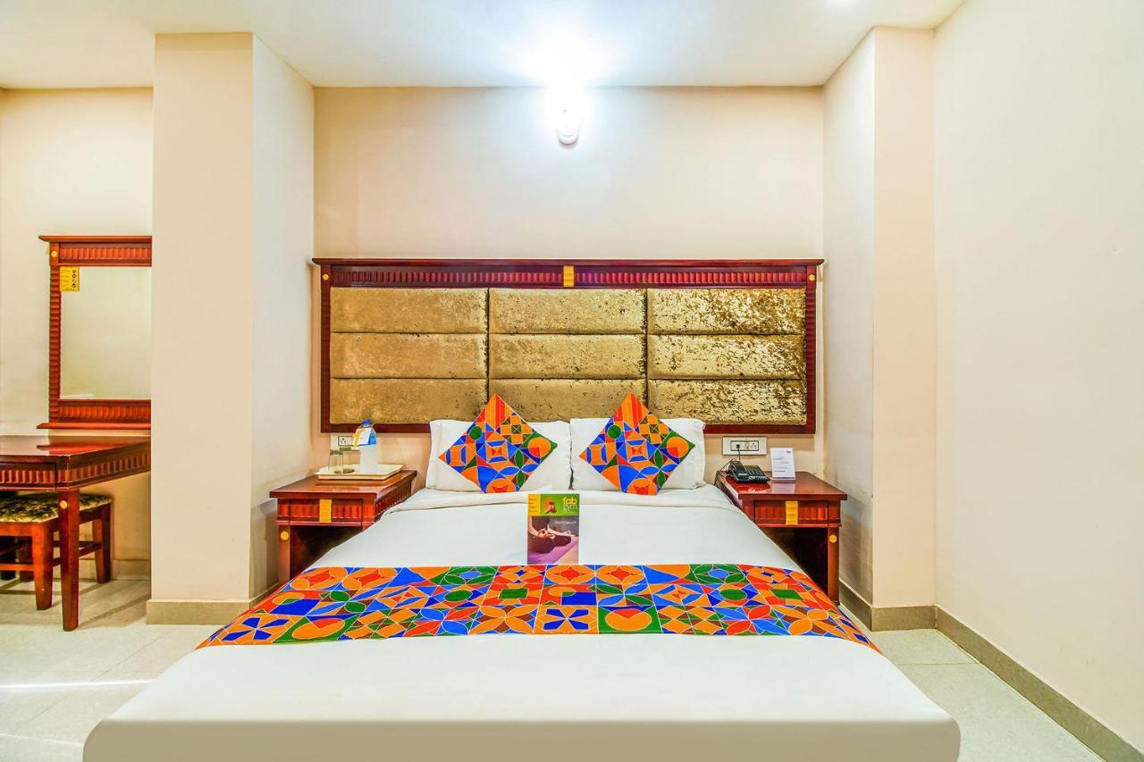 FabHotel Eleven Heights Bhopal Buitenkant foto