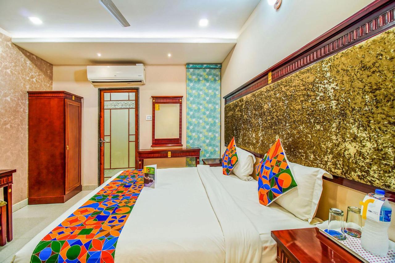 FabHotel Eleven Heights Bhopal Buitenkant foto
