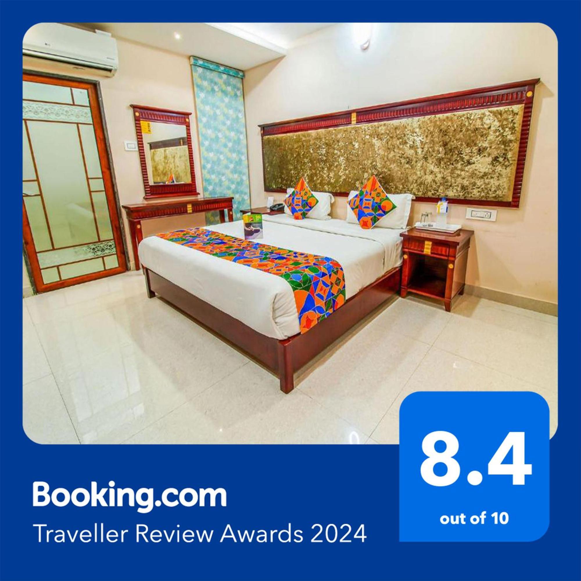 FabHotel Eleven Heights Bhopal Buitenkant foto